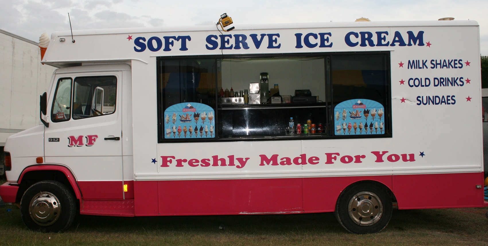 mobile ice cream van